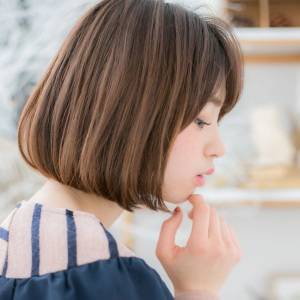  前下がりワンカールボブ 