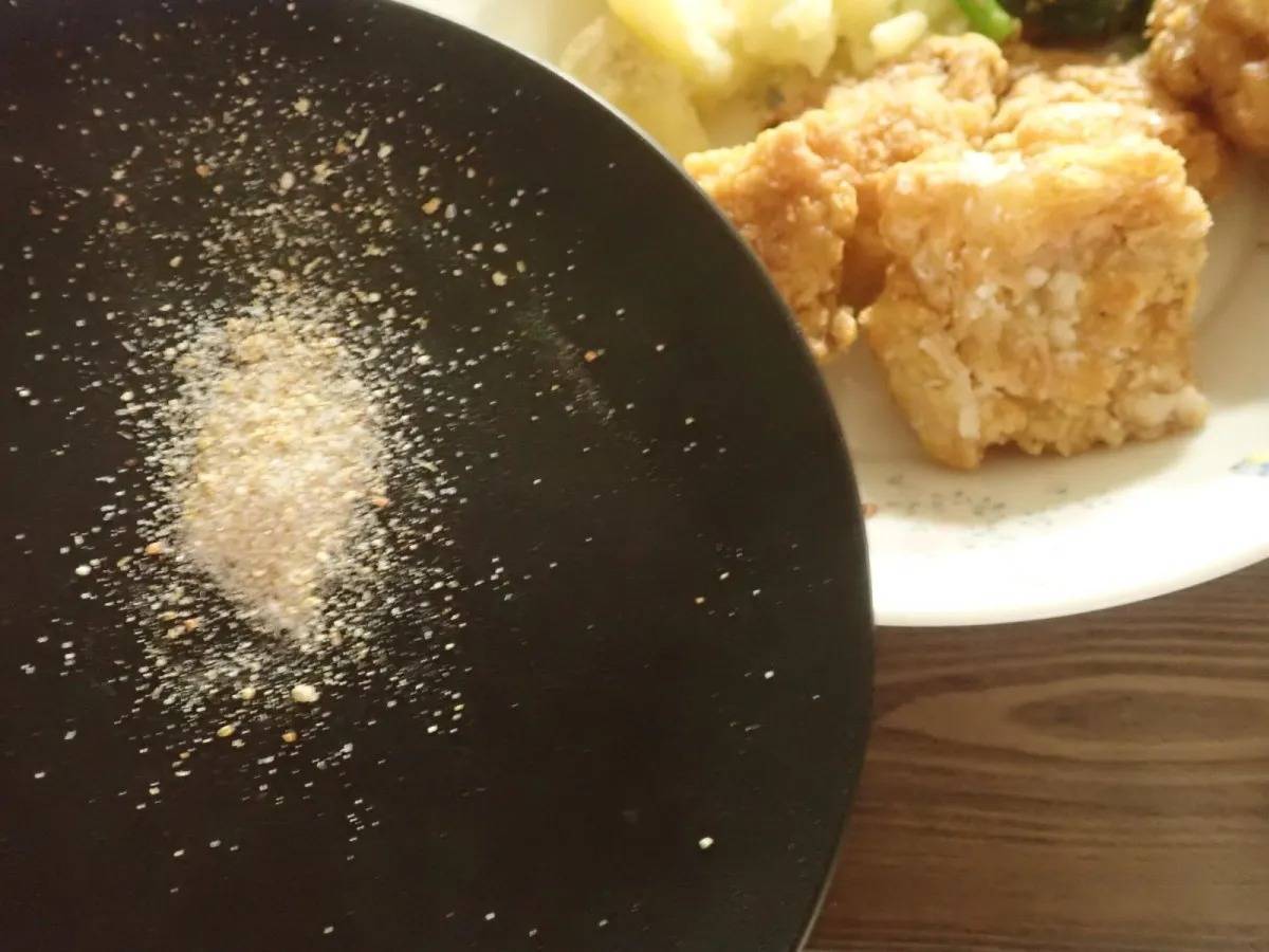 DAISO(ダイソー):三角屋水産 海老だし塩 20g