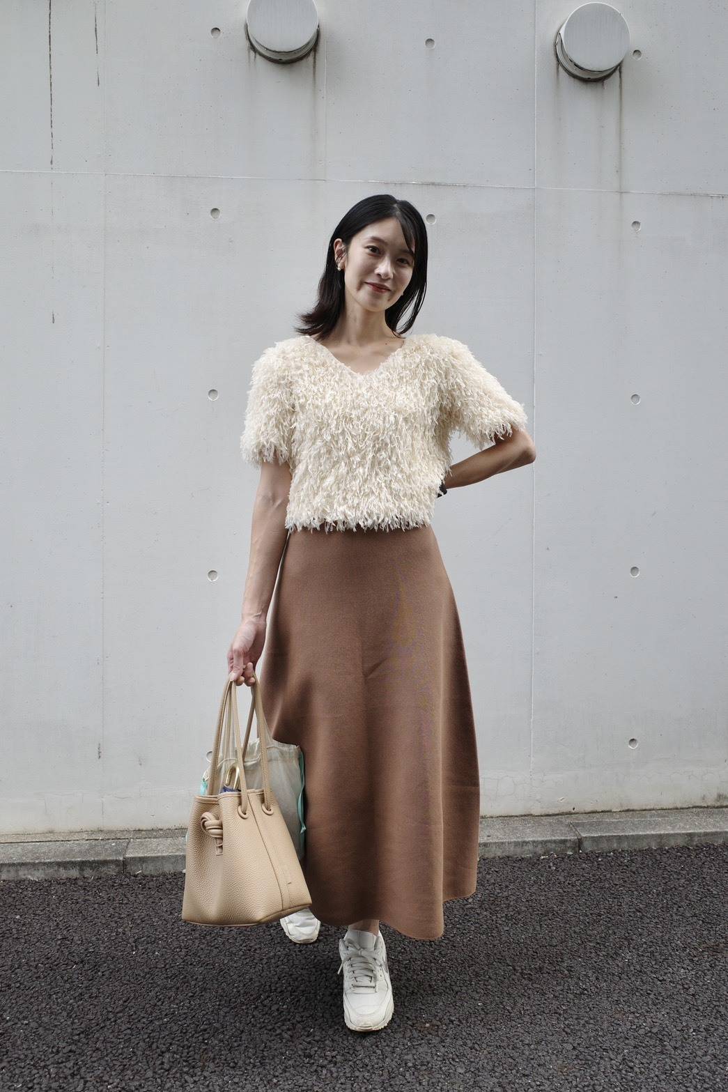 UNIQLO ウォッシャブルミラノリブフレアスカート着画