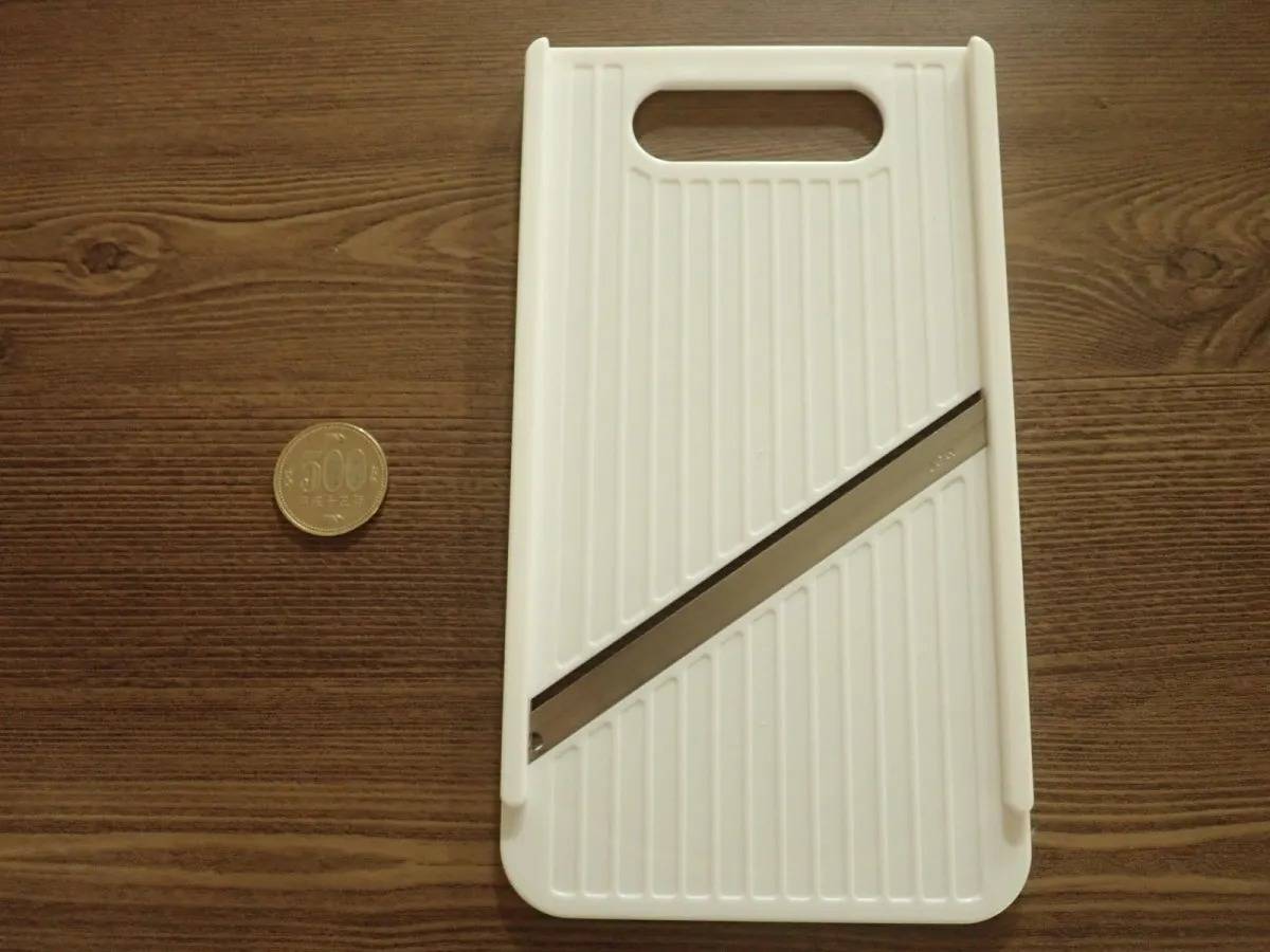 DAISO(ダイソー):マルチスライサー(白)