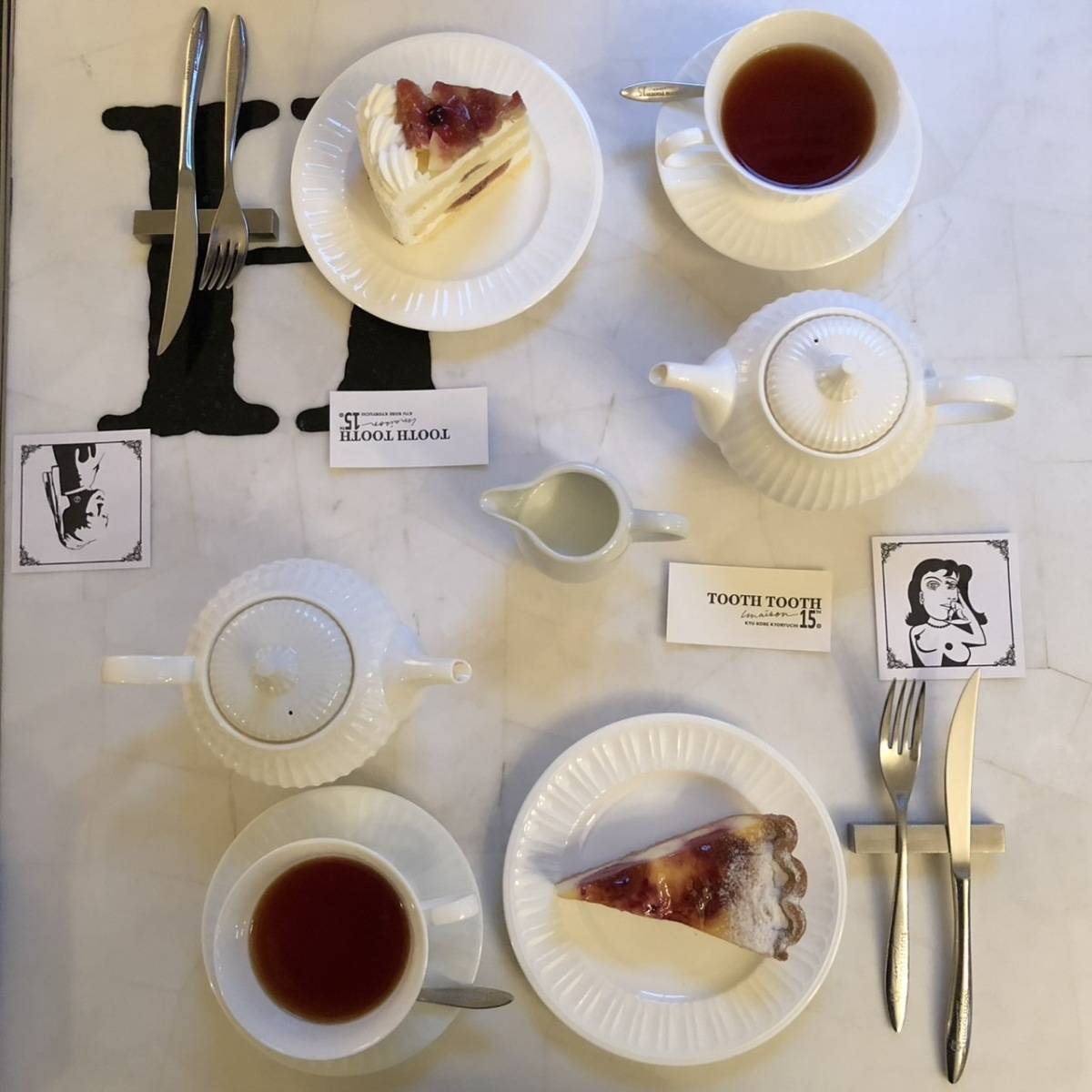 ベイクドチーズケーキ「シャペロン」と紅茶