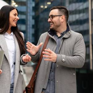 イケオジの共通点みつけたかも……。モテ続ける40代50代口癖5選