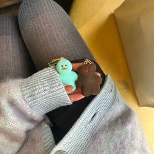 ぜんぶ揃えたくなる♡愛用バッグをさりげなくキュートに「mojojojo」チャーム