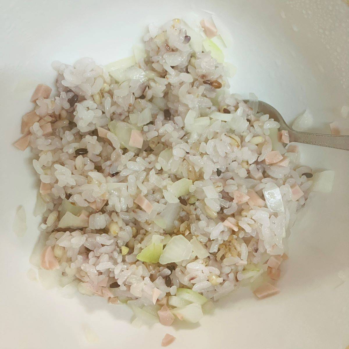 ニッスイ公式の「おさかなのソーセージのドリア」のレシピ