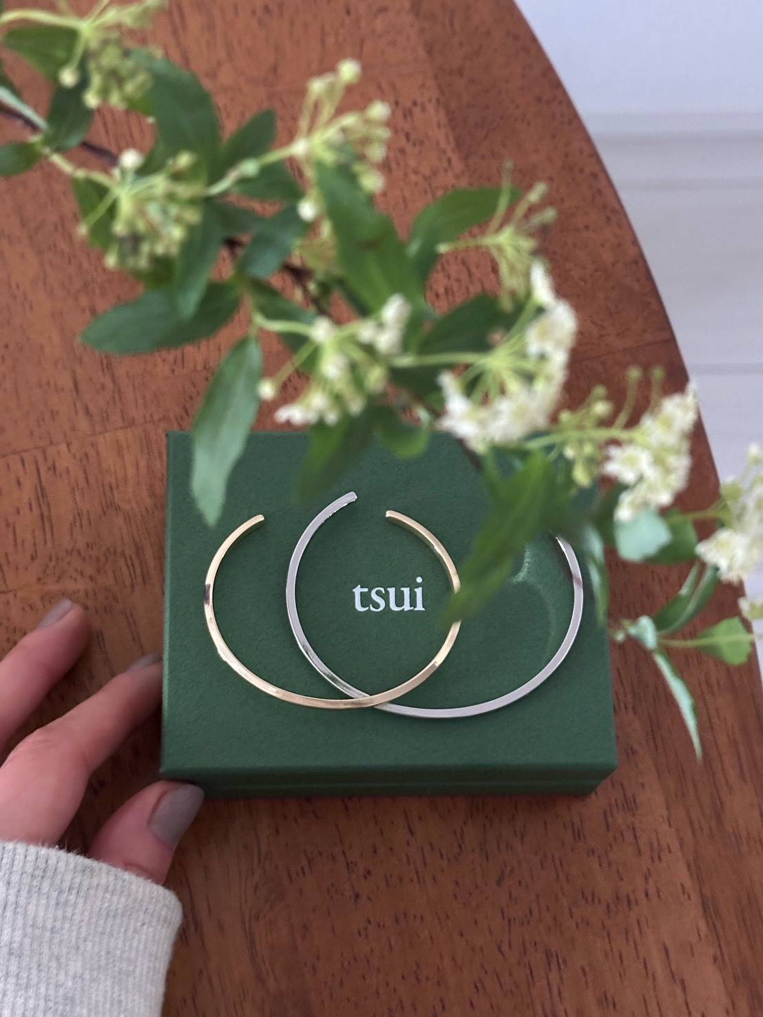 「tsui」のブレスレット