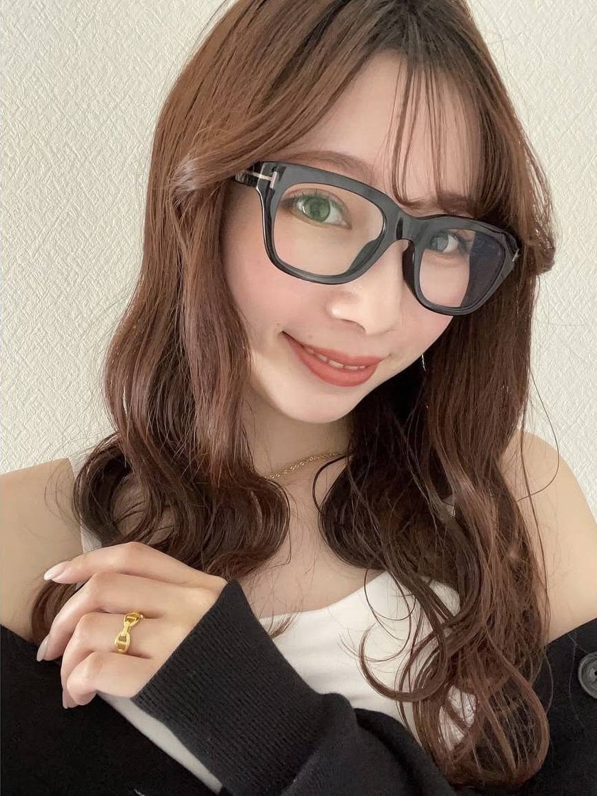 TOM FORD眼鏡着画