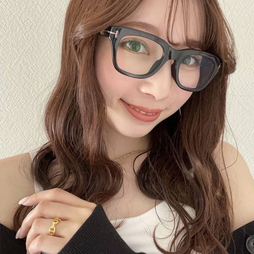 TOM FORD眼鏡着画