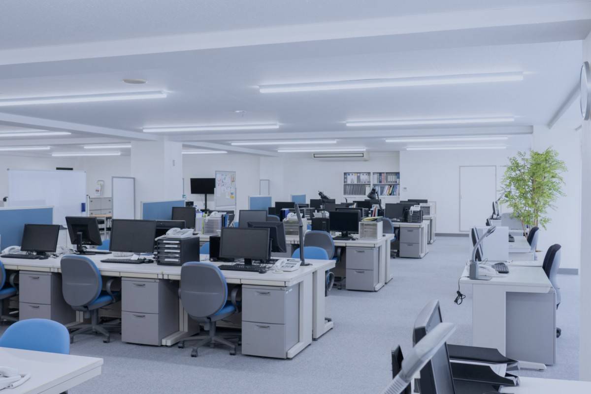 人のいないオフィス