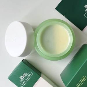 肌悩みに寄り添う2色バームが嬉しい♪「CICA クレンジング」で毛穴もスッキリ！