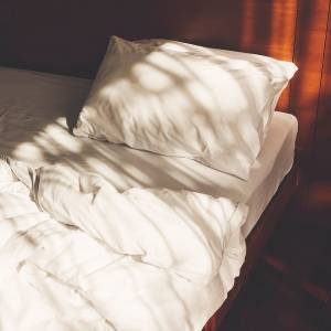 実は風水的に最高らしい。寝室に置くと幸運を引き寄せるアイテム5選