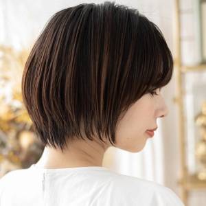  秋色前下がりショート 