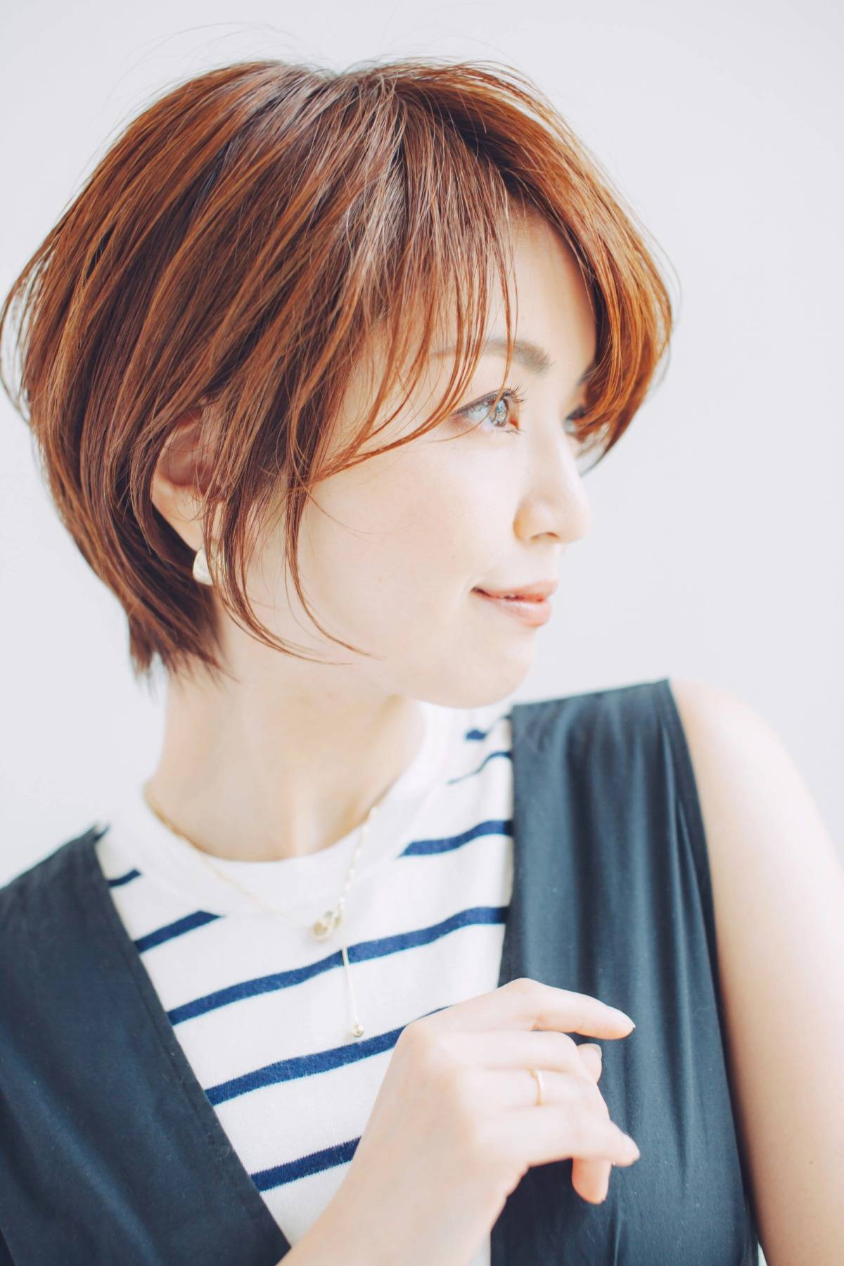 大人め丸みショート