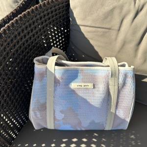 見た目以上にいっぱい入って軽い♪マザーズバッグにも「q bag paris」ネストシリーズ