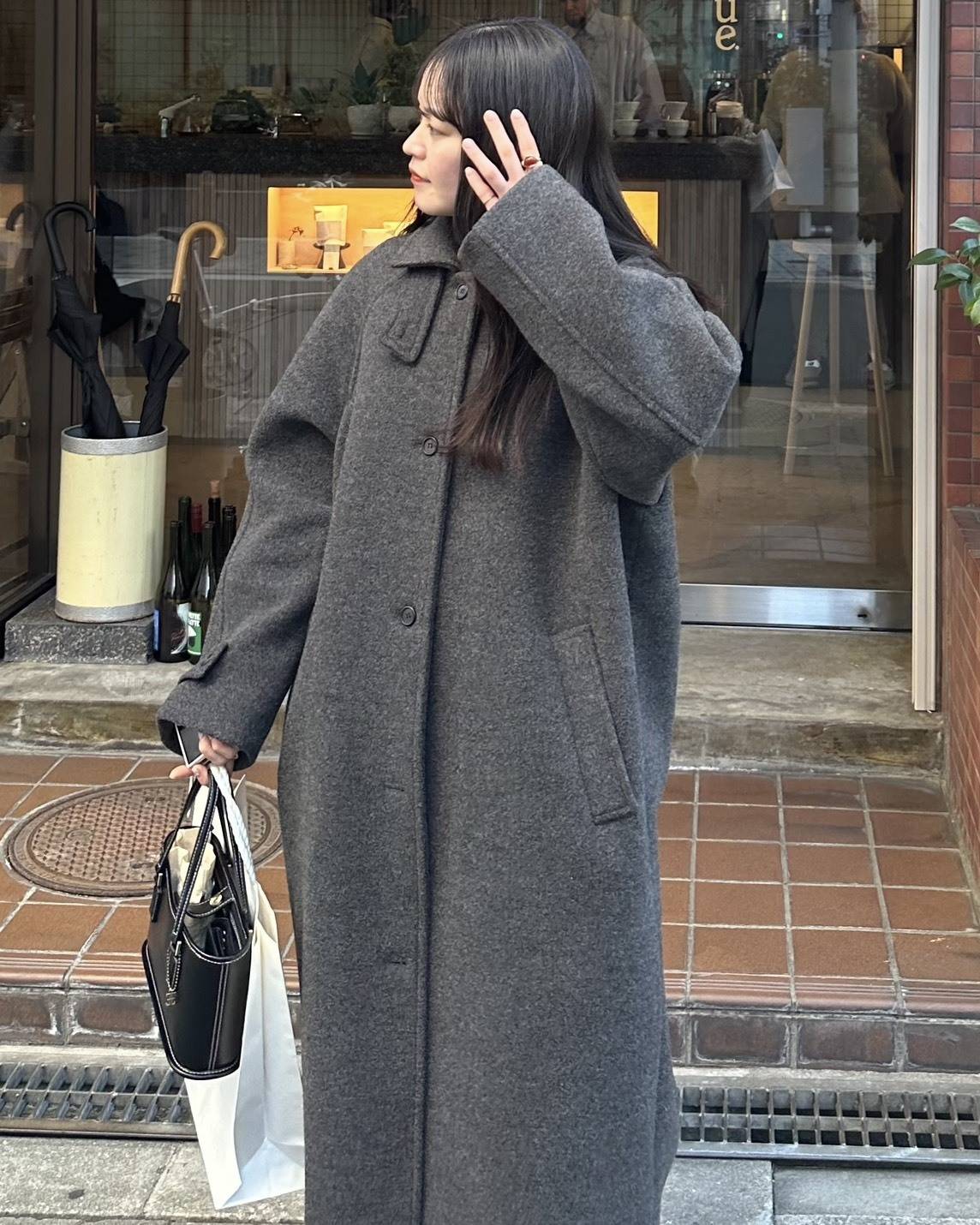 URAGOの「Wool Long Coat」着画