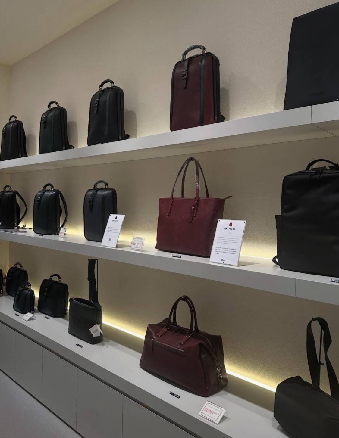 アトリエヌウの「PARCEL COTONE ミニダレス」