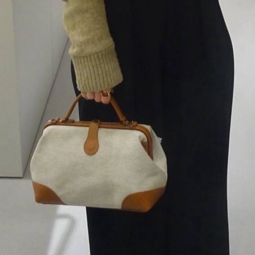 アトリエヌウの「PARCEL COTONE ミニダレス」