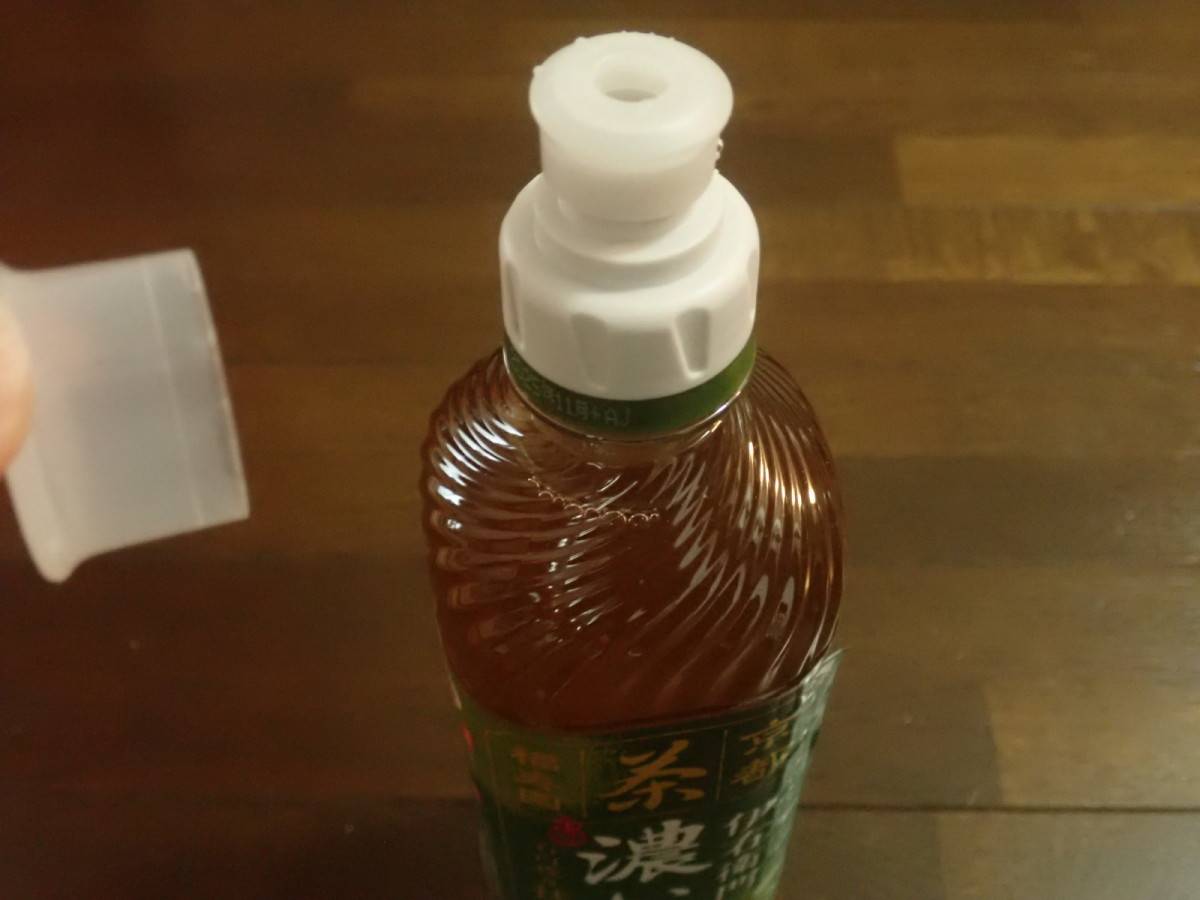 ダイソーのペットボトルキャップ(アウトドア)