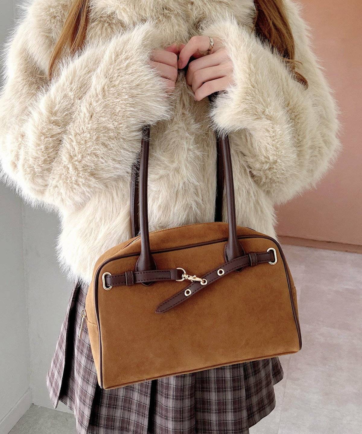 冬コーデの女性