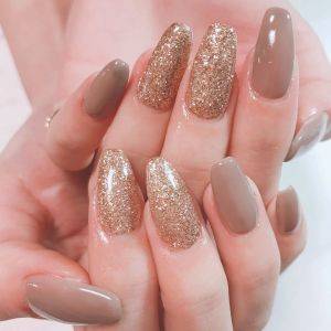  ゴールドネイル 