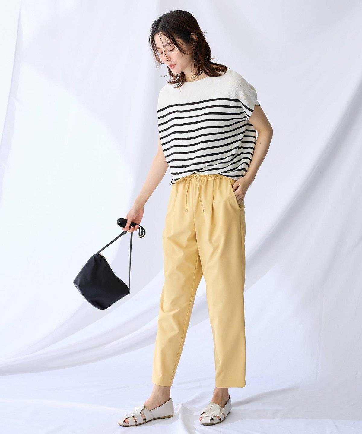 大人なパンツスタイル