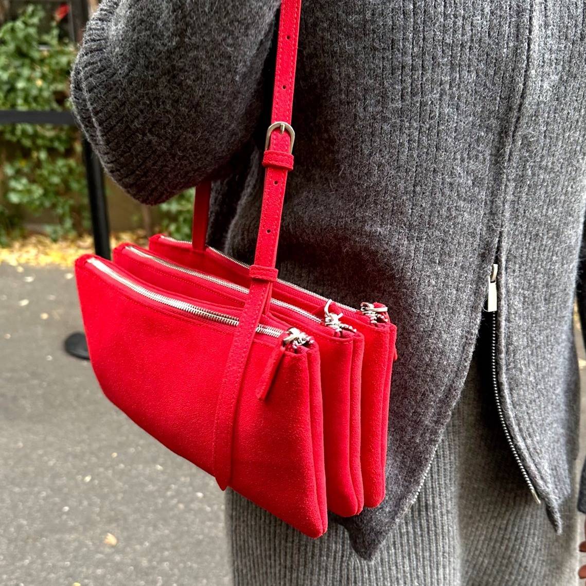 FOLNUAの「トゥシェバッグ」