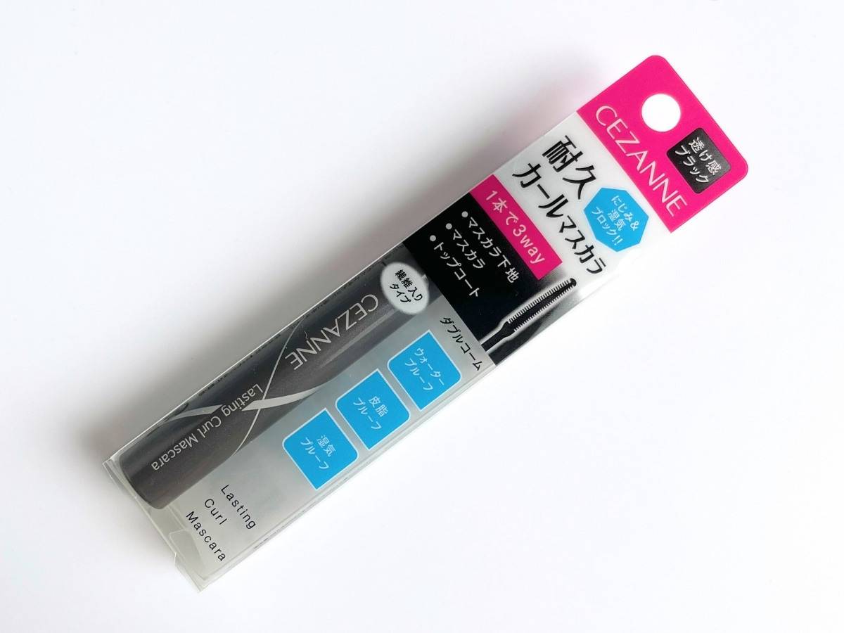 セザンヌ 耐久カールマスカラ 01ブラック