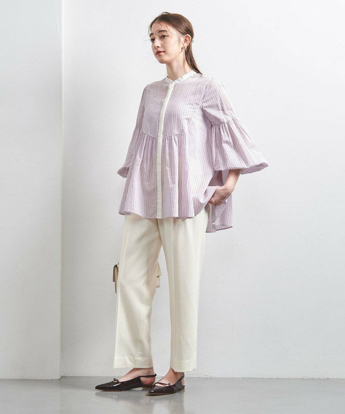 カットソー×パンツスタイル