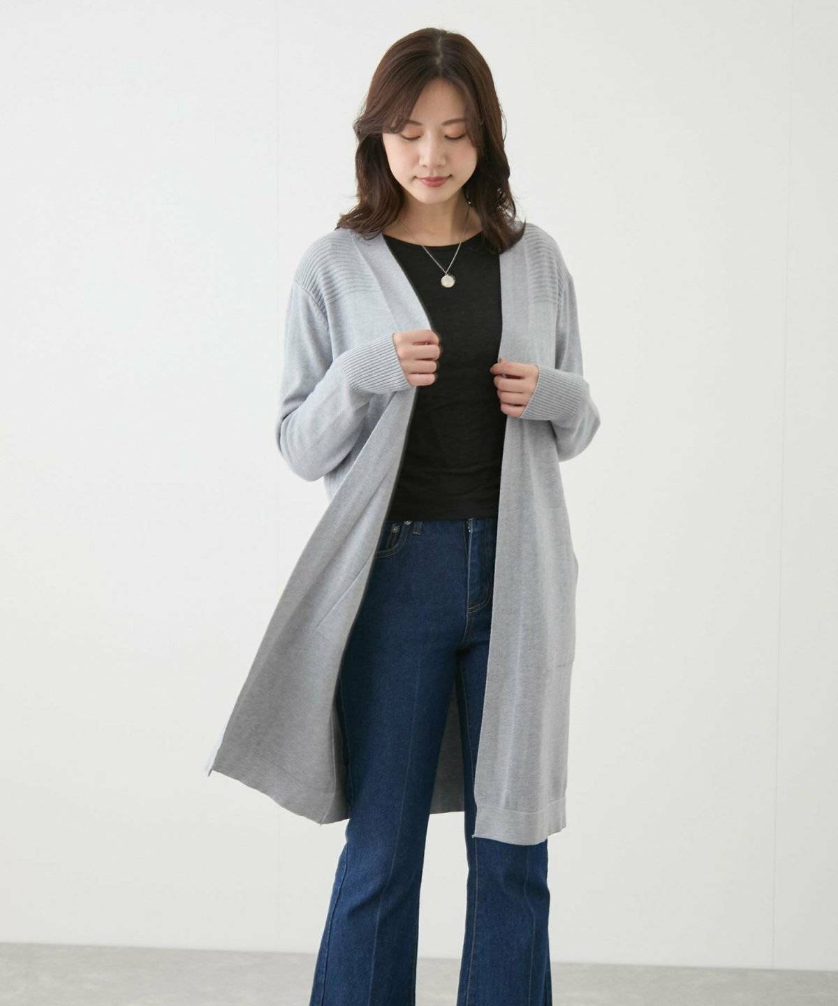 ロングカーディガン×パンツスタイル