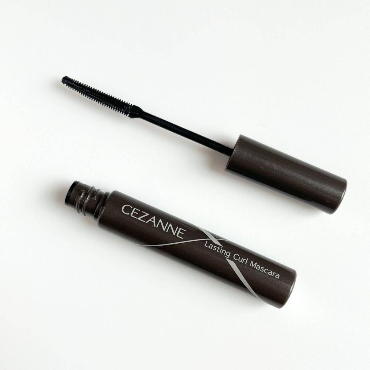 セザンヌ 耐久カールマスカラ 01ブラック