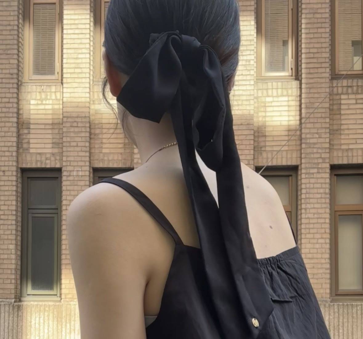 サテンリボンシュシュ着画