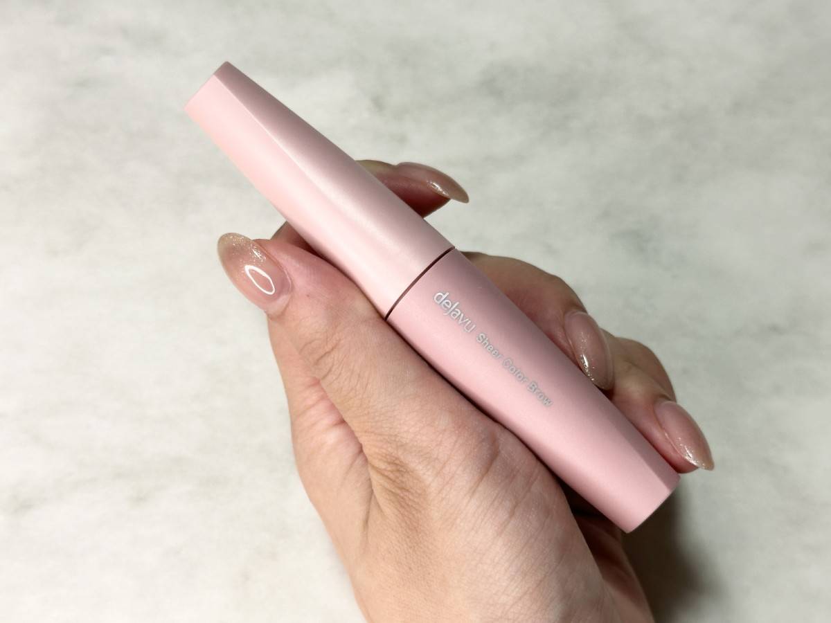 dejave　シアーカラーブロウは先行発売中