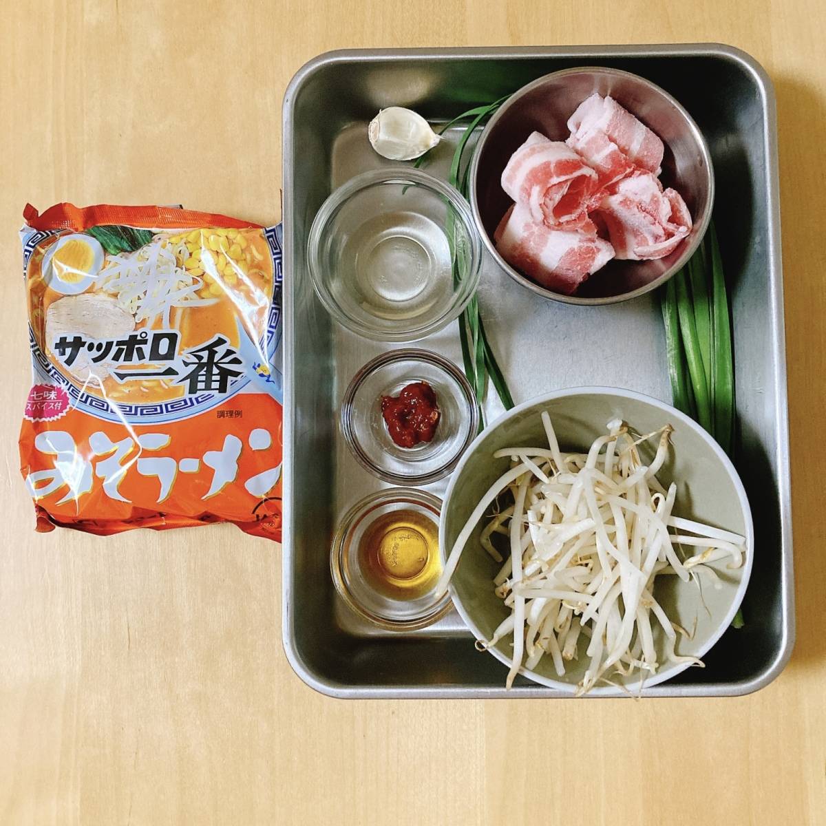 サッポロ一番公式の「パッタイ風みそ焼きそば」のレシピ