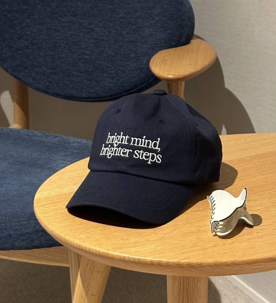 BRIGHTENのSignature Ball Cap