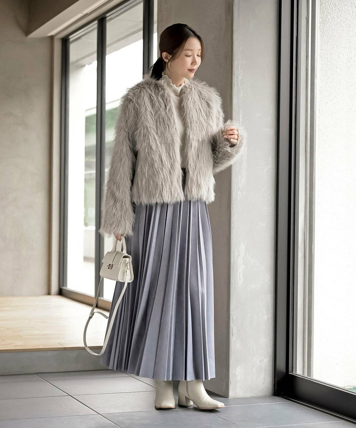 冬コーデの女性