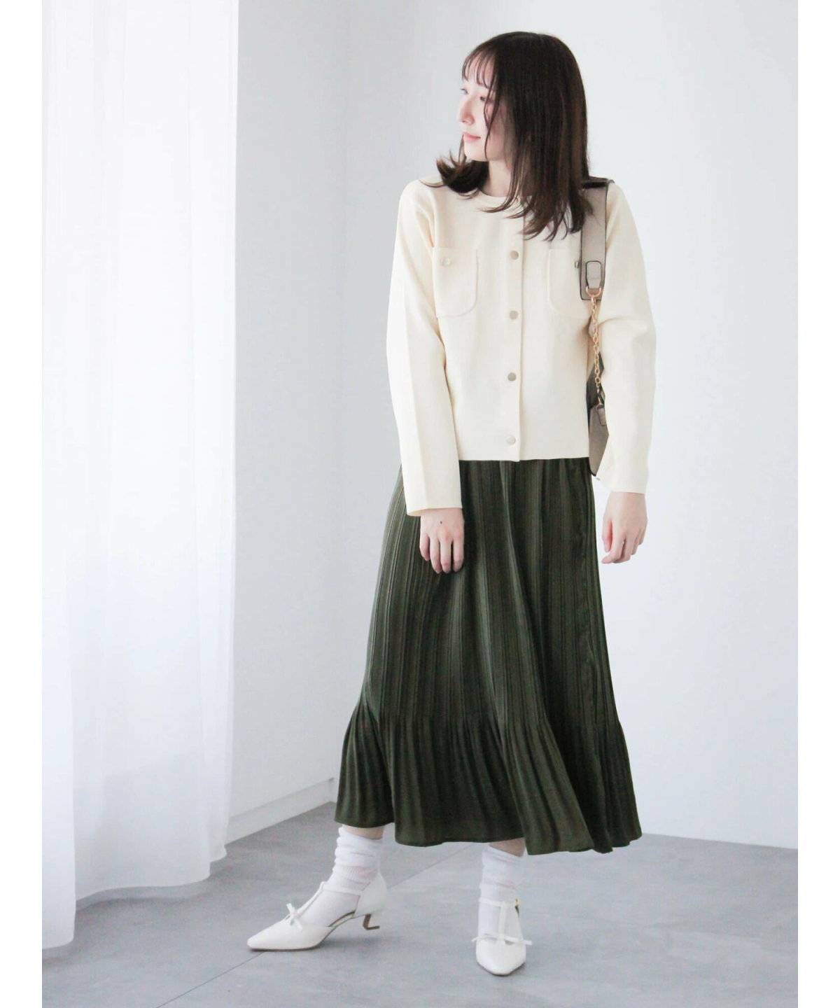 プリーツスカートコーデ