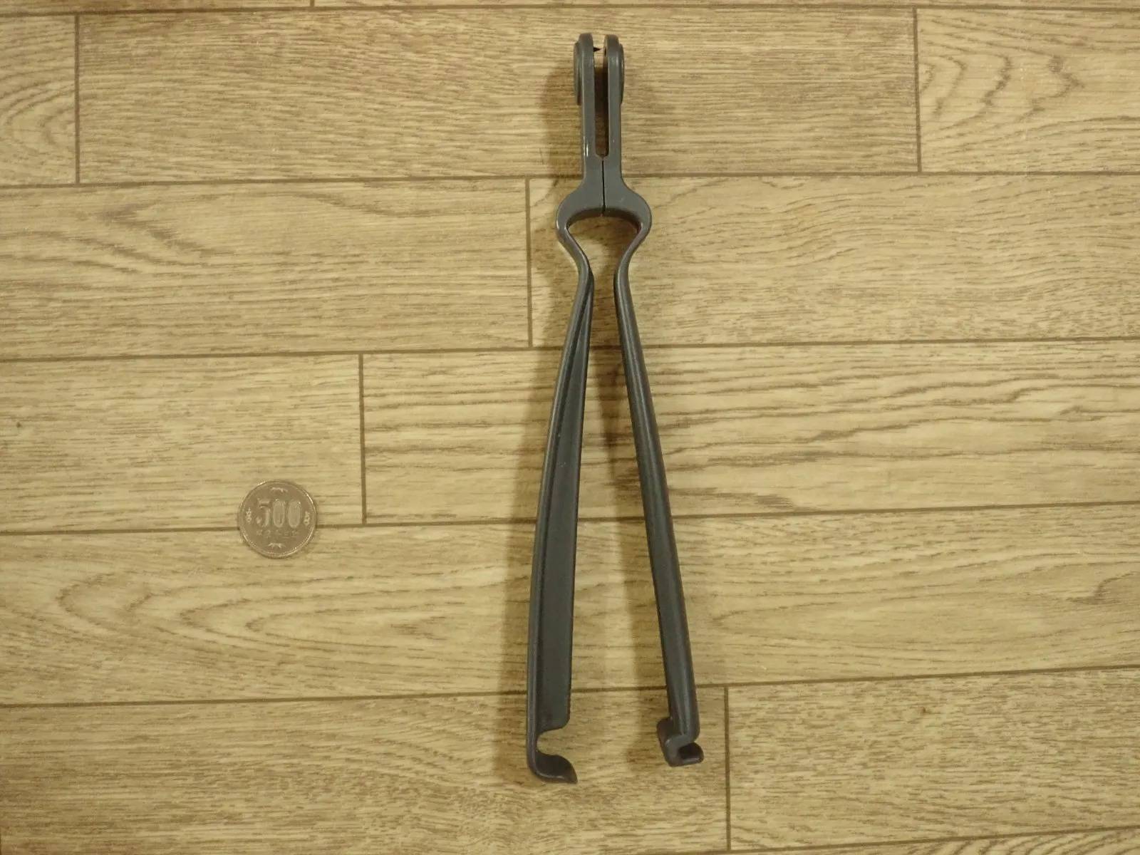 DAISO(ダイソー):レトルトしぼりandカッター