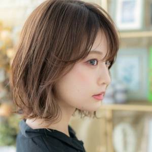 見た目、若返る！老け顔さんに似合うボブヘア5選〜2025年晩秋〜