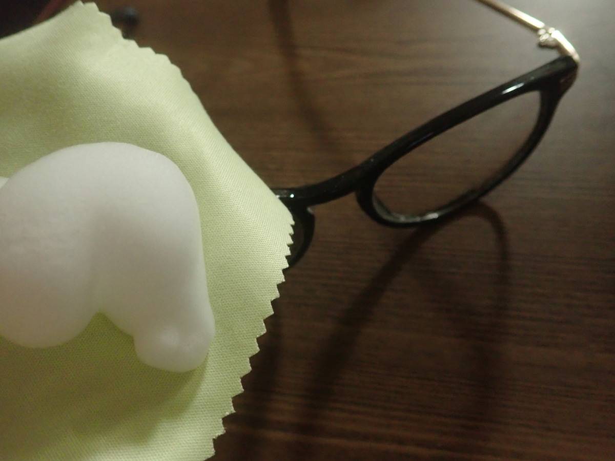 ダイソーのメガネクリーナー 泡タイプ