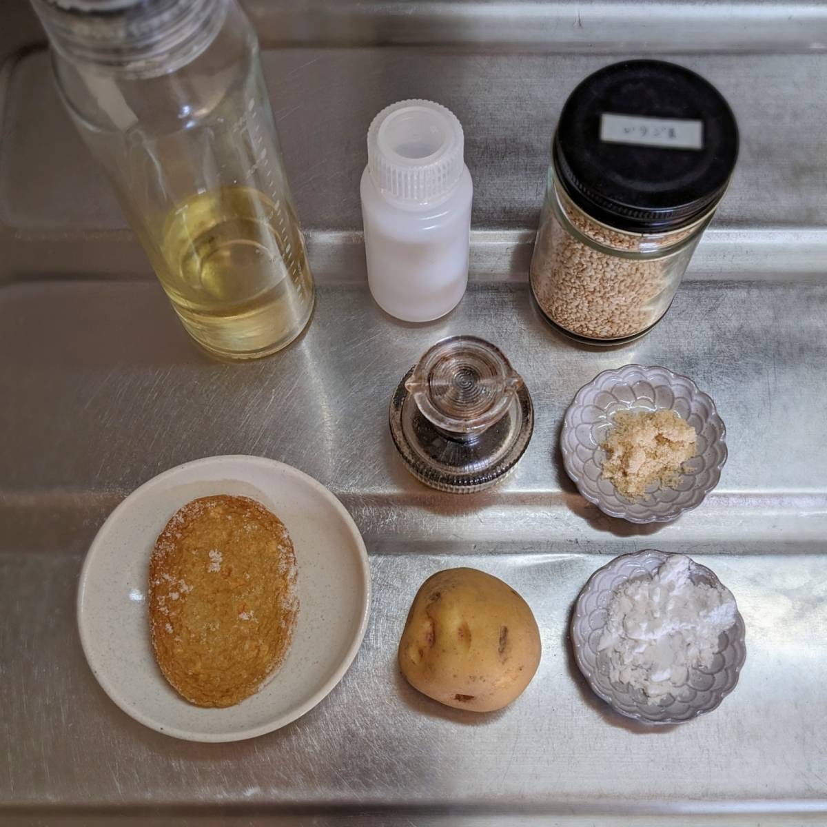 JAグループ公式の「揚げじゃがいもとさつま揚げの甘辛絡め」のレシピ