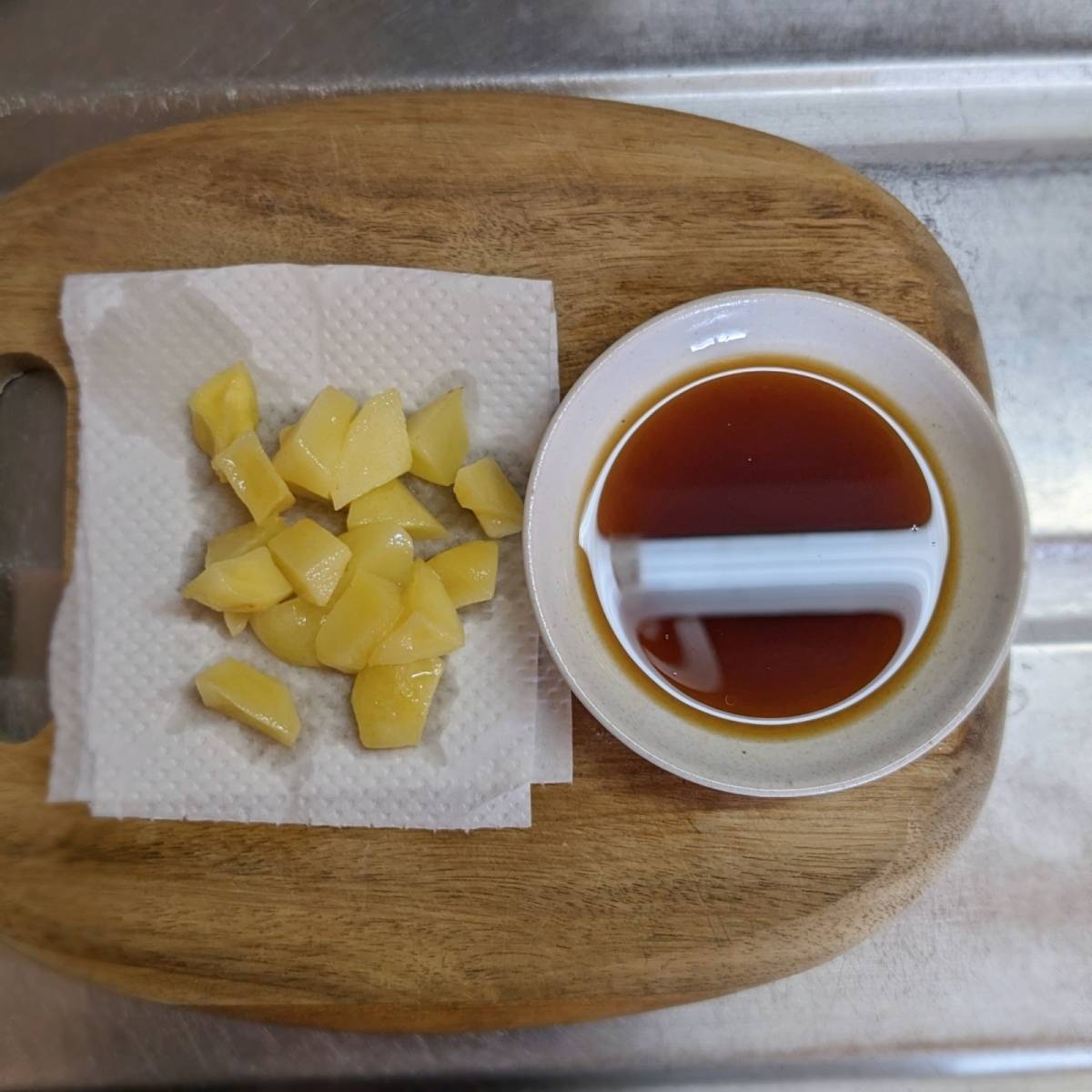 JAグループ公式の「揚げじゃがいもとさつま揚げの甘辛絡め」のレシピ