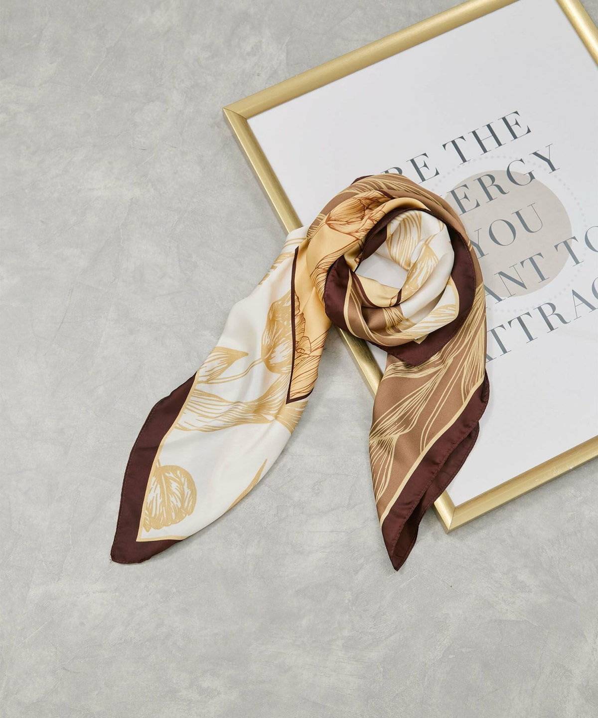 おしゃれなスカーフ