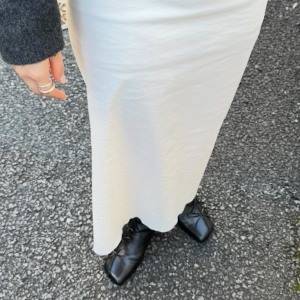 秋冬の本命ブーツはこれ！フェミニンにもモードにも【UNTISHOLD】Rina-5