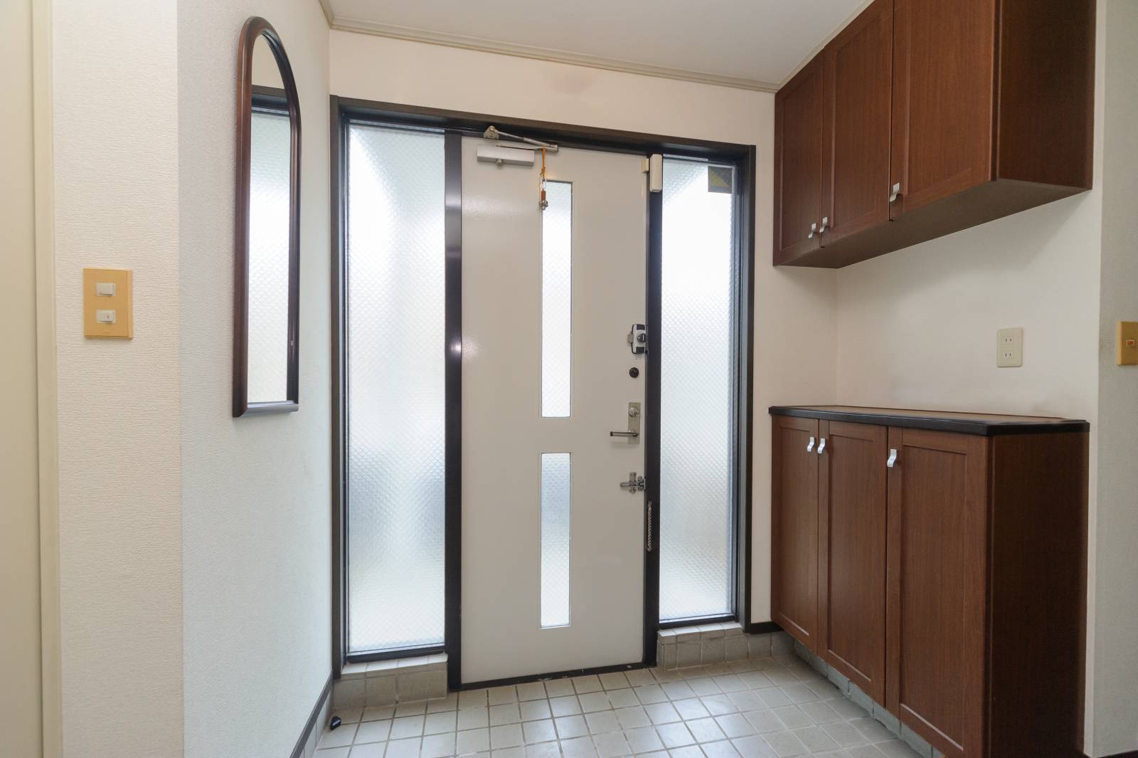 下駄箱　健康運　上がる　扉