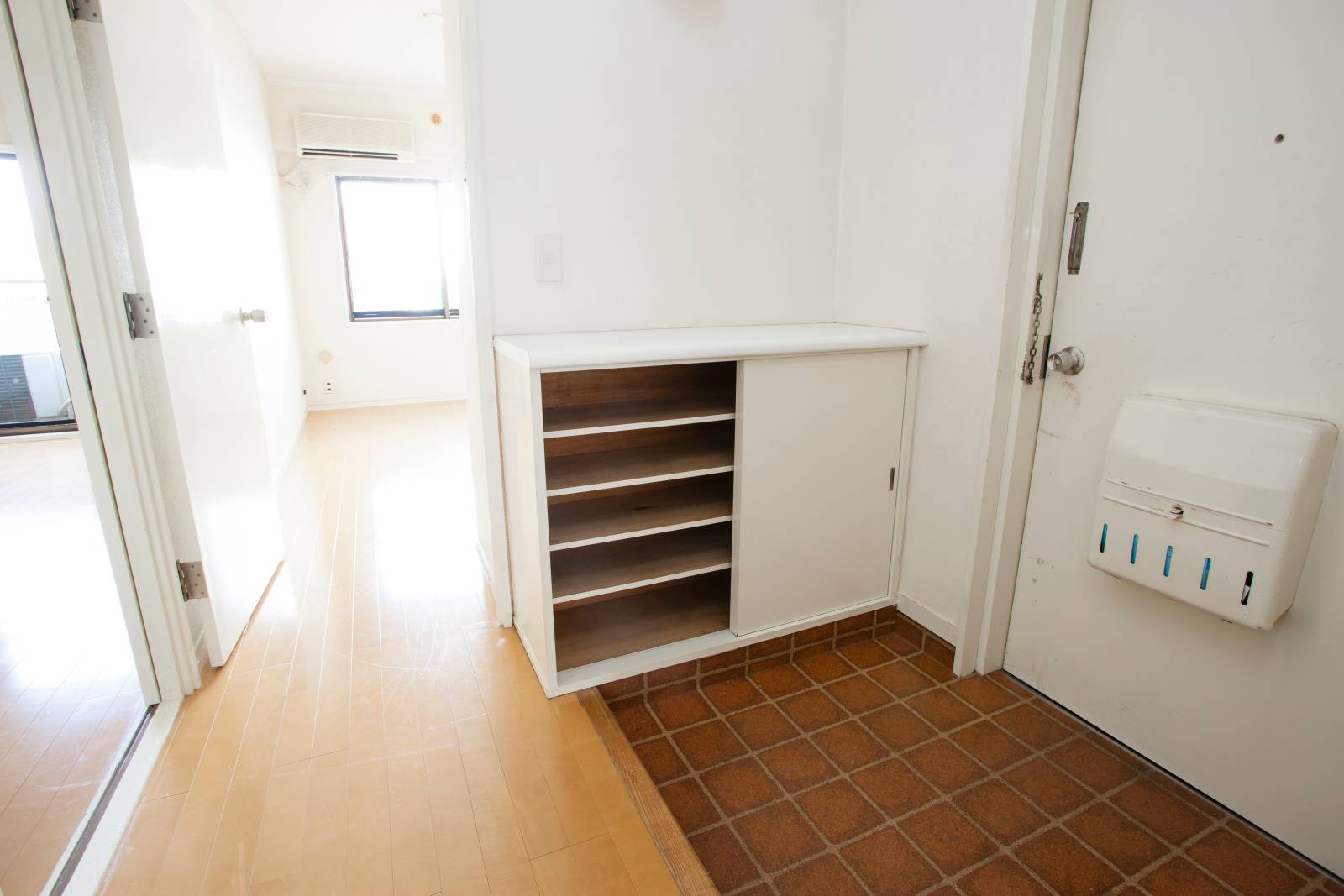 下駄箱　健康運　上がる　埃　汚れ