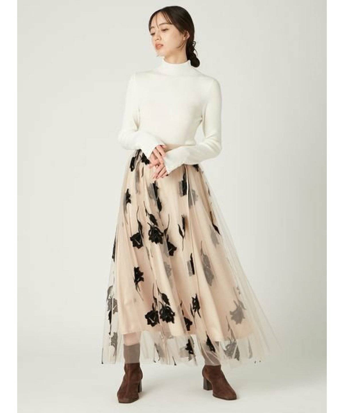 ニット×スカートのコーデ