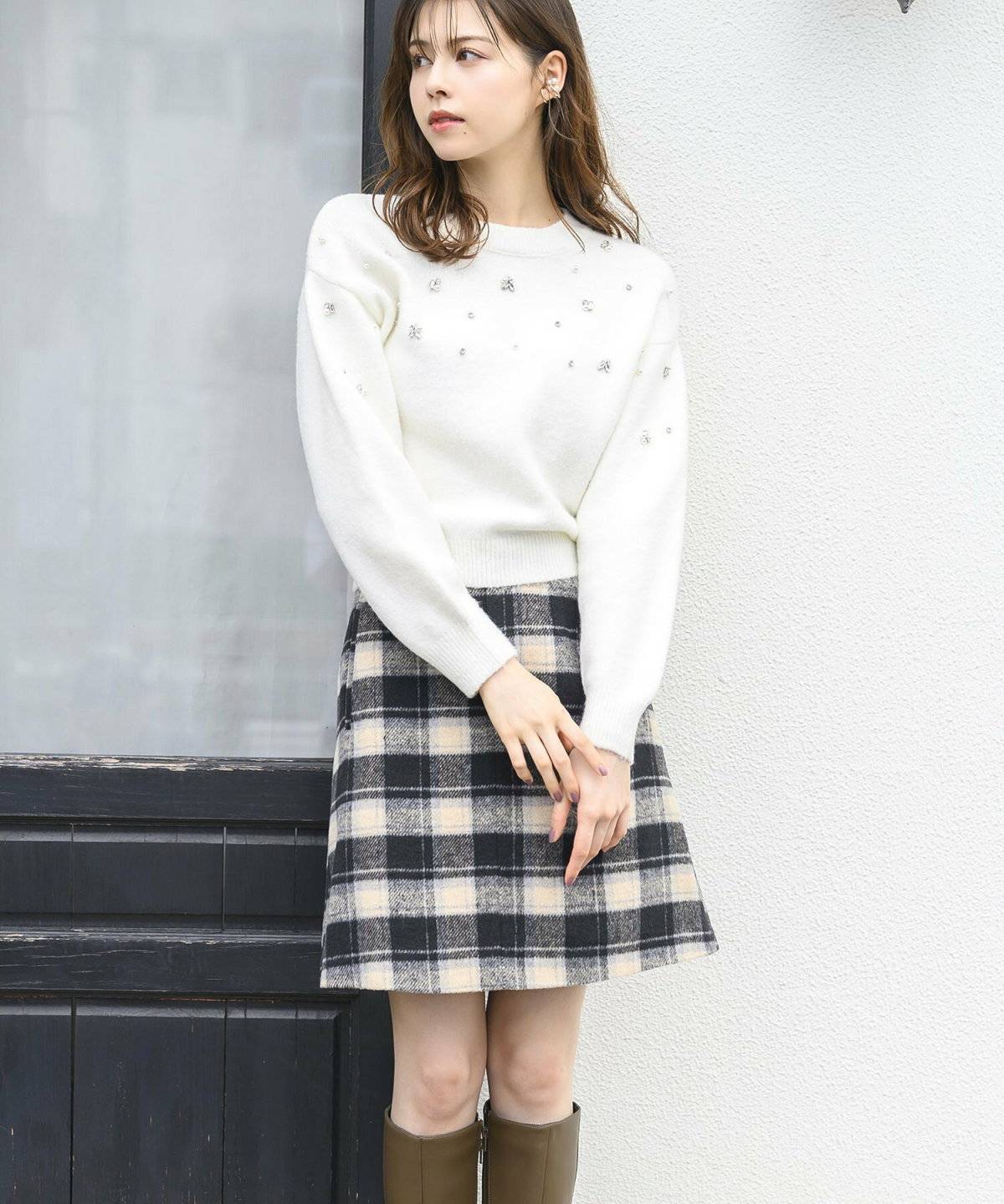 ミニスカート×ロングブーツのコーデ