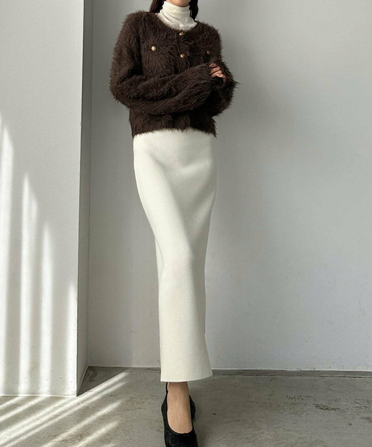 スカートコーデの女性