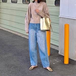 【2025年10月】とんでもなくセンスいい……。秋のデニムパンツコーデ5選