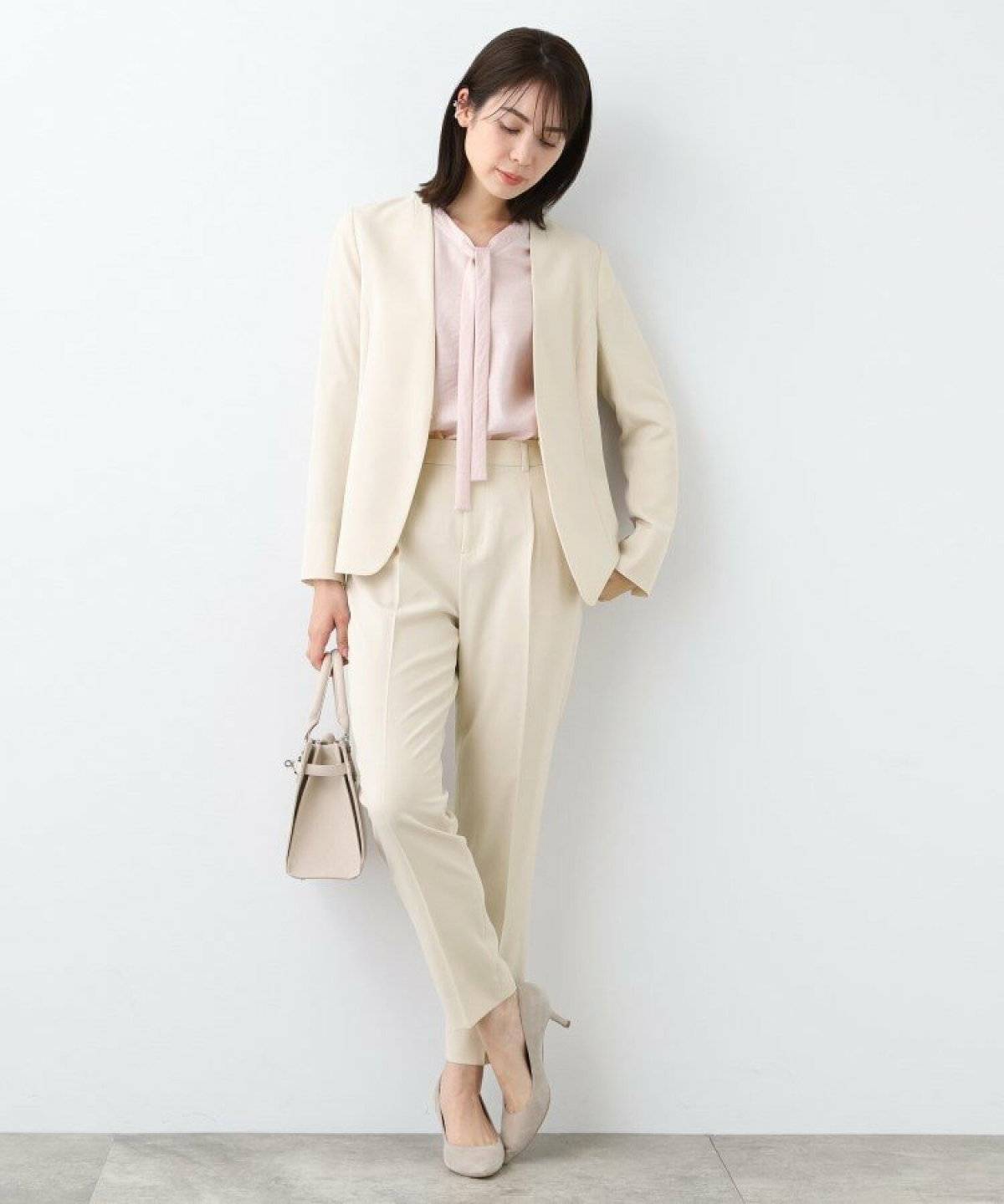スーツコーデ