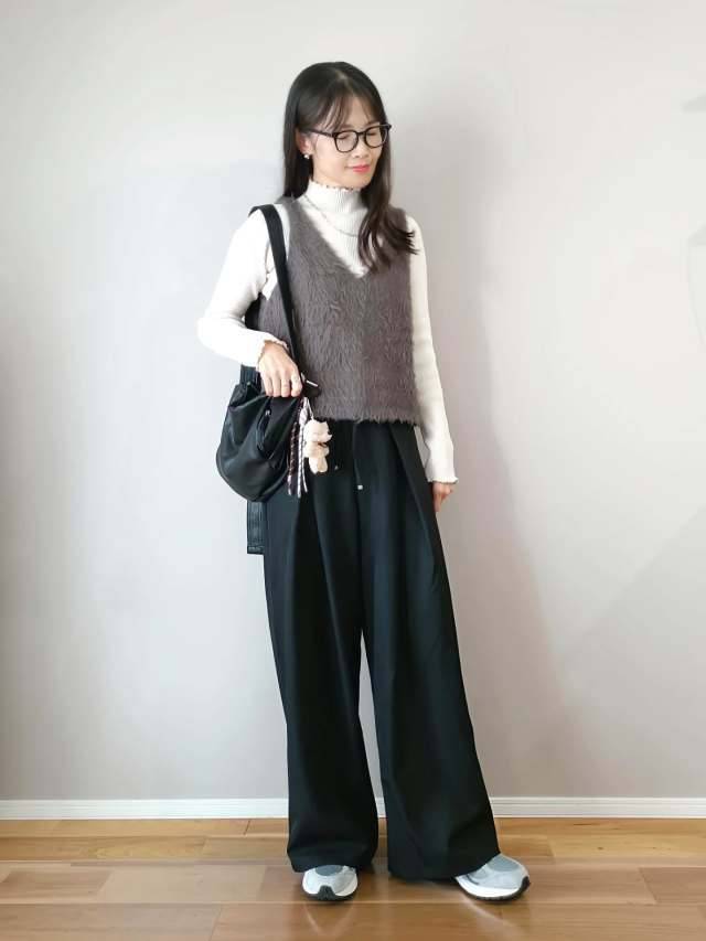 ニットベストと同色を選ぶ♡